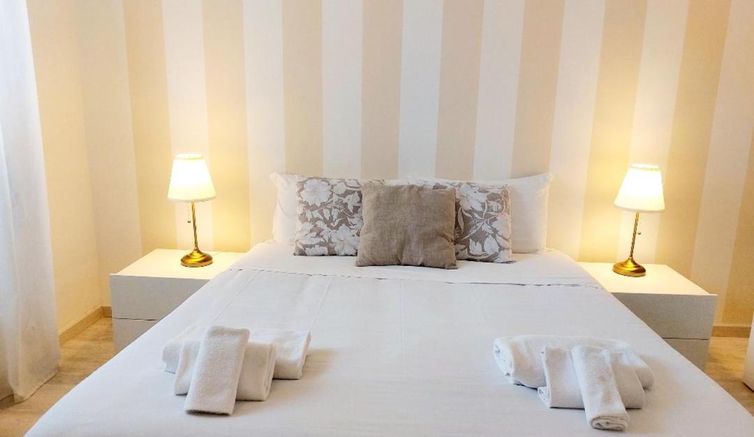 Bbhome Stylish Gold Apartment Near Trastevere Station Rom Exterior foto