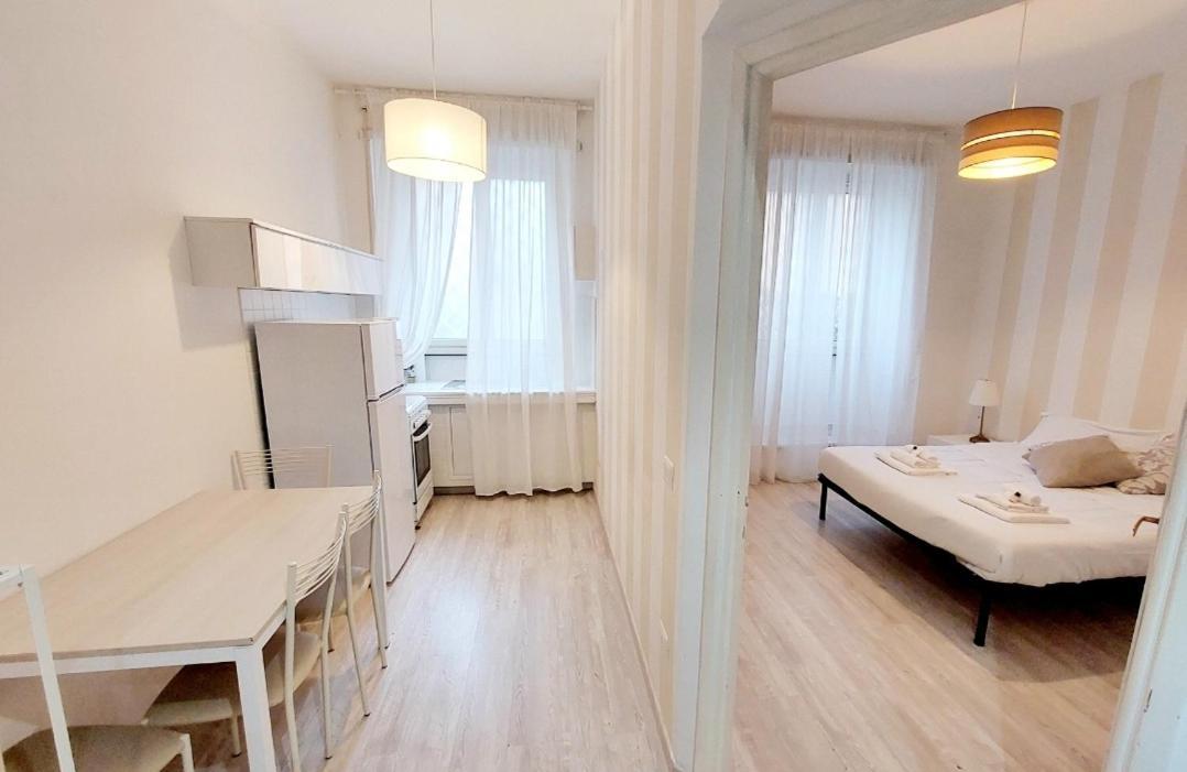 Bbhome Stylish Gold Apartment Near Trastevere Station Rom Exterior foto