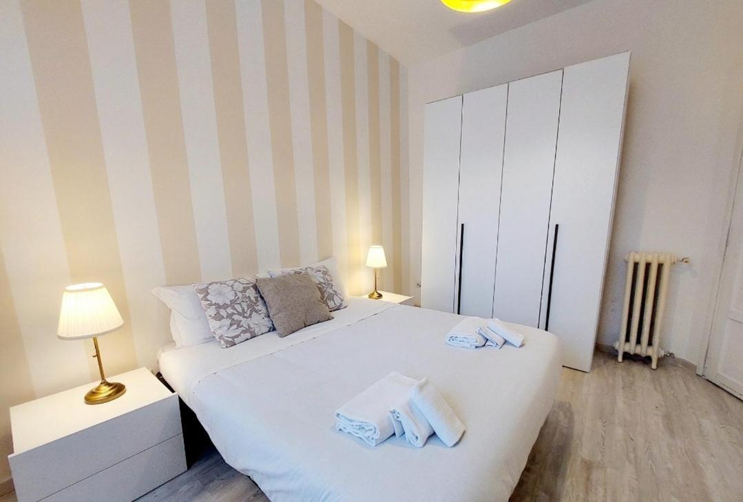 Bbhome Stylish Gold Apartment Near Trastevere Station Rom Exterior foto