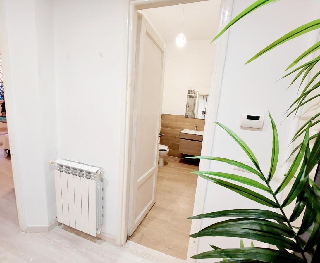 Bbhome Stylish Gold Apartment Near Trastevere Station Rom Exterior foto